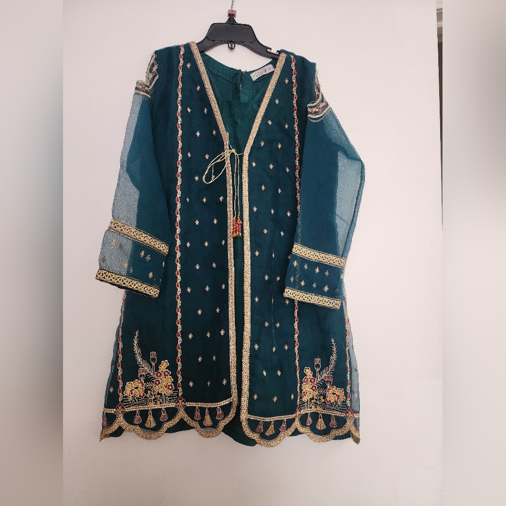 Girls fancy shalwar kameez